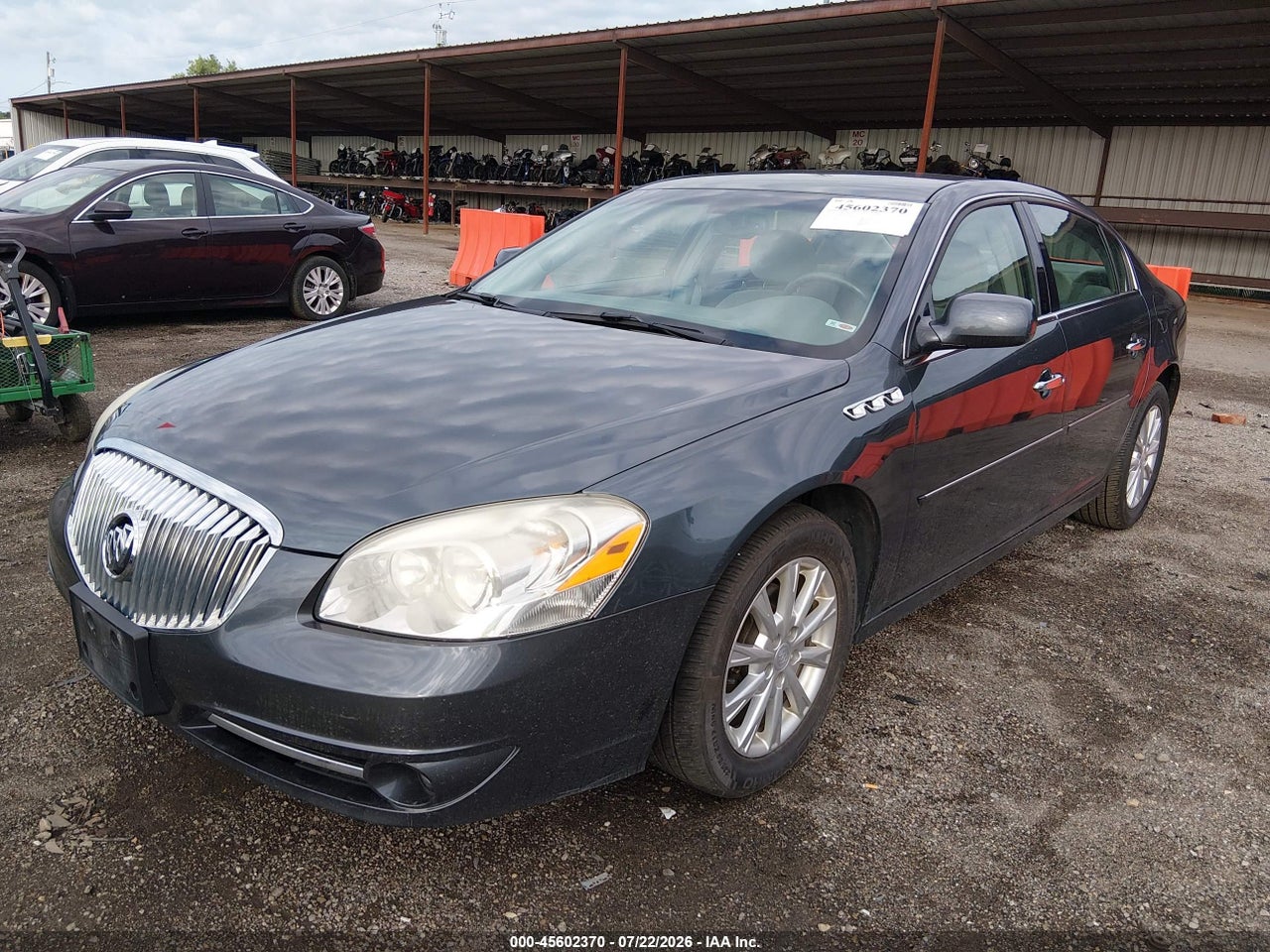 2011 BUICK LUCERNE CX · 2/11