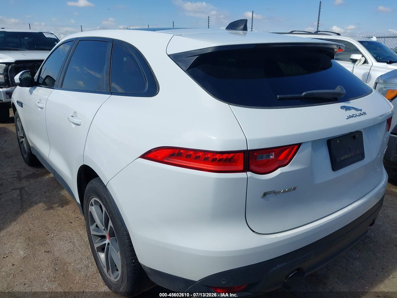 2020 JAGUAR F-PACE PREMIUM P250 AWD AUTOMATIC · 3/11
