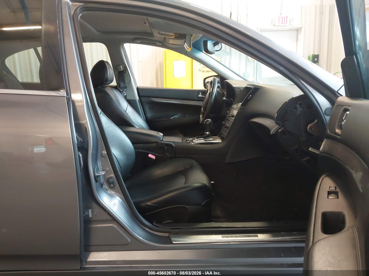 2015 INFINITI Q40 · 5/10