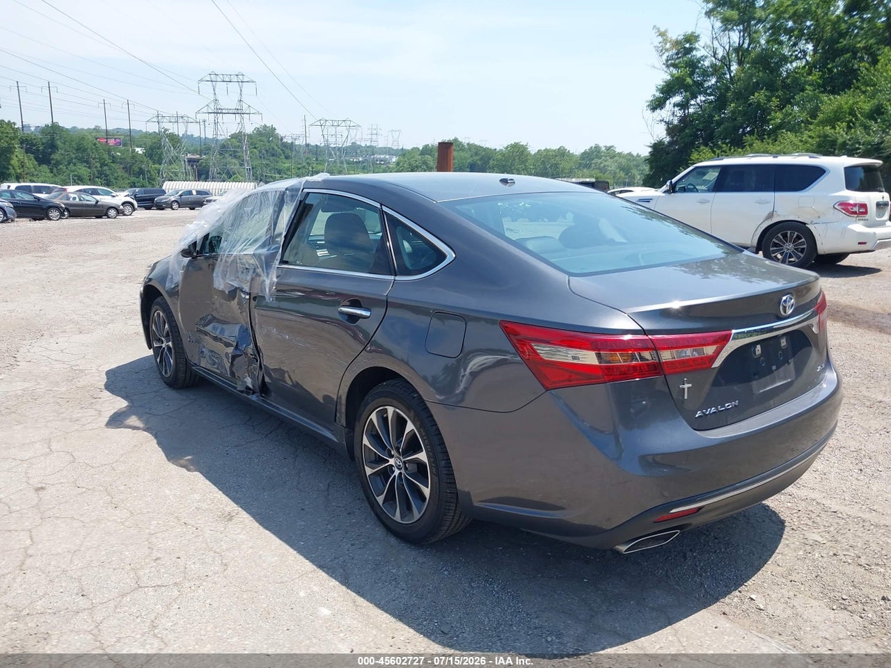2018 TOYOTA AVALON XLE · 3/11