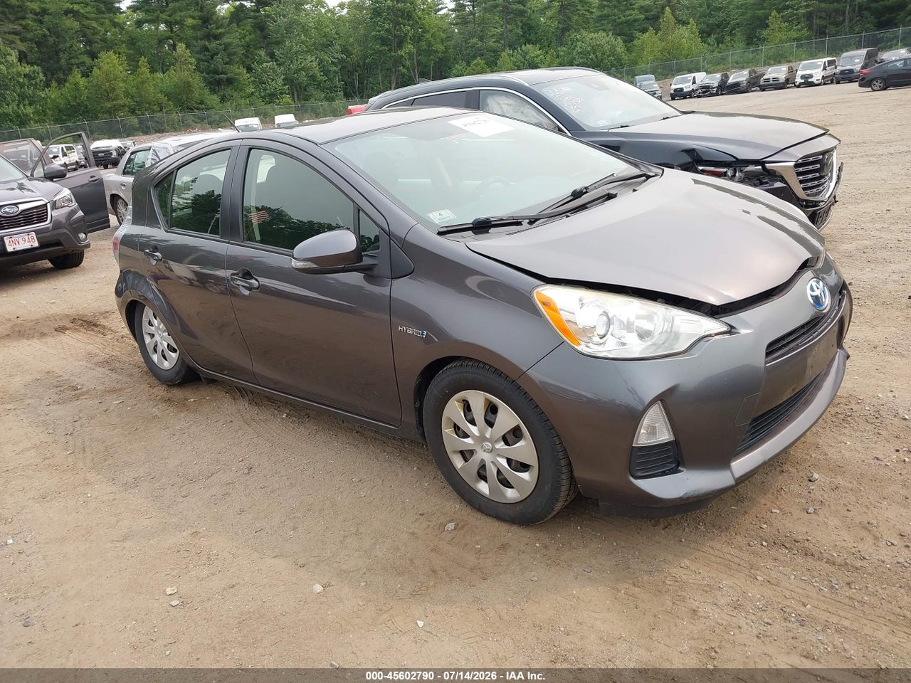 JTDKDTB39E1****** · 2014 TOYOTA PRIUS C TWO