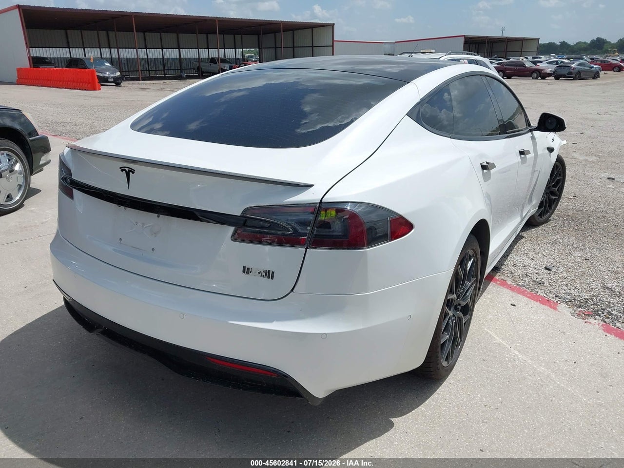 2021 TESLA MODEL S PLAID TRI MOTOR ALL-WHEEL DRIVE · 4/10