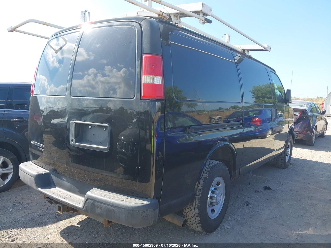2014 CHEVROLET EXPRESS 3500 WORK VAN · 4/11