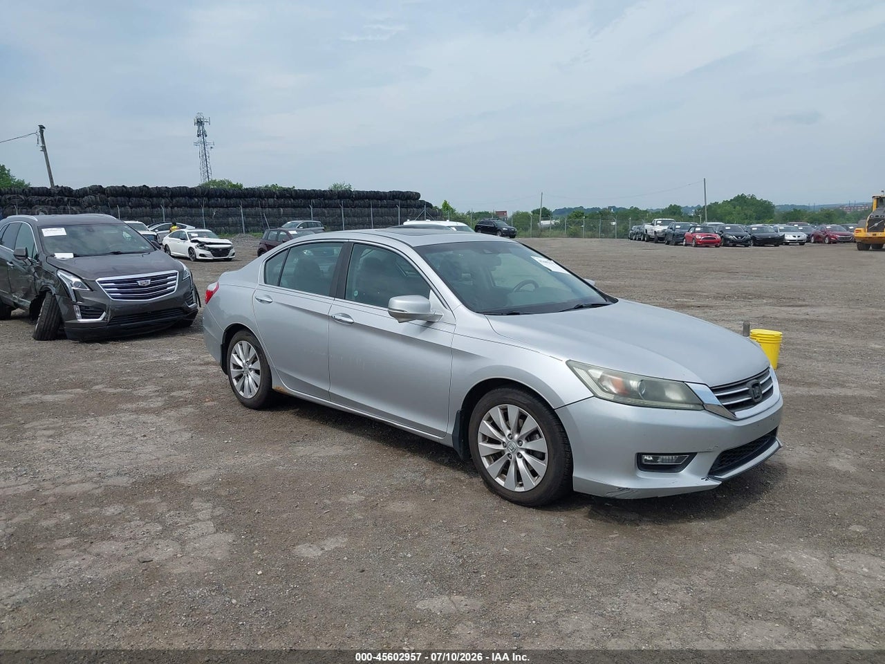 1HGCR2F89DA****** · 2013 HONDA ACCORD EX-L