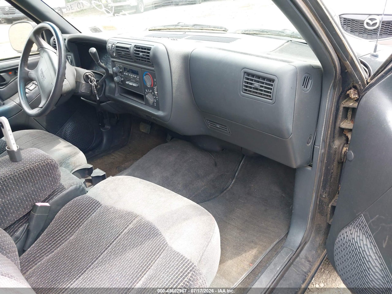 1997 GMC JIMMY SLS · 5/11