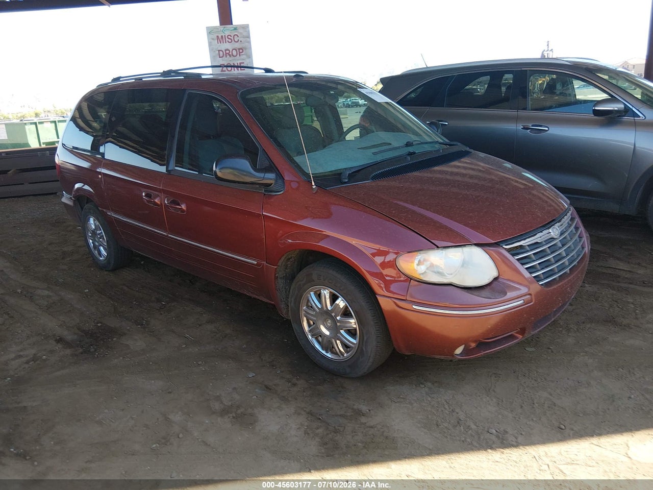 2A8GP64L57R****** · 2007 CHRYSLER TOWN &amp; COUNTRY LIMITED