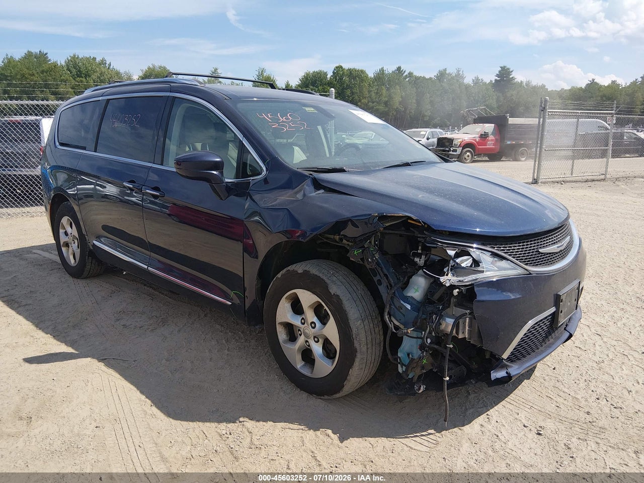 2C4RC1EG8HR****** · 2017 CHRYSLER PACIFICA TOURING-L PLUS