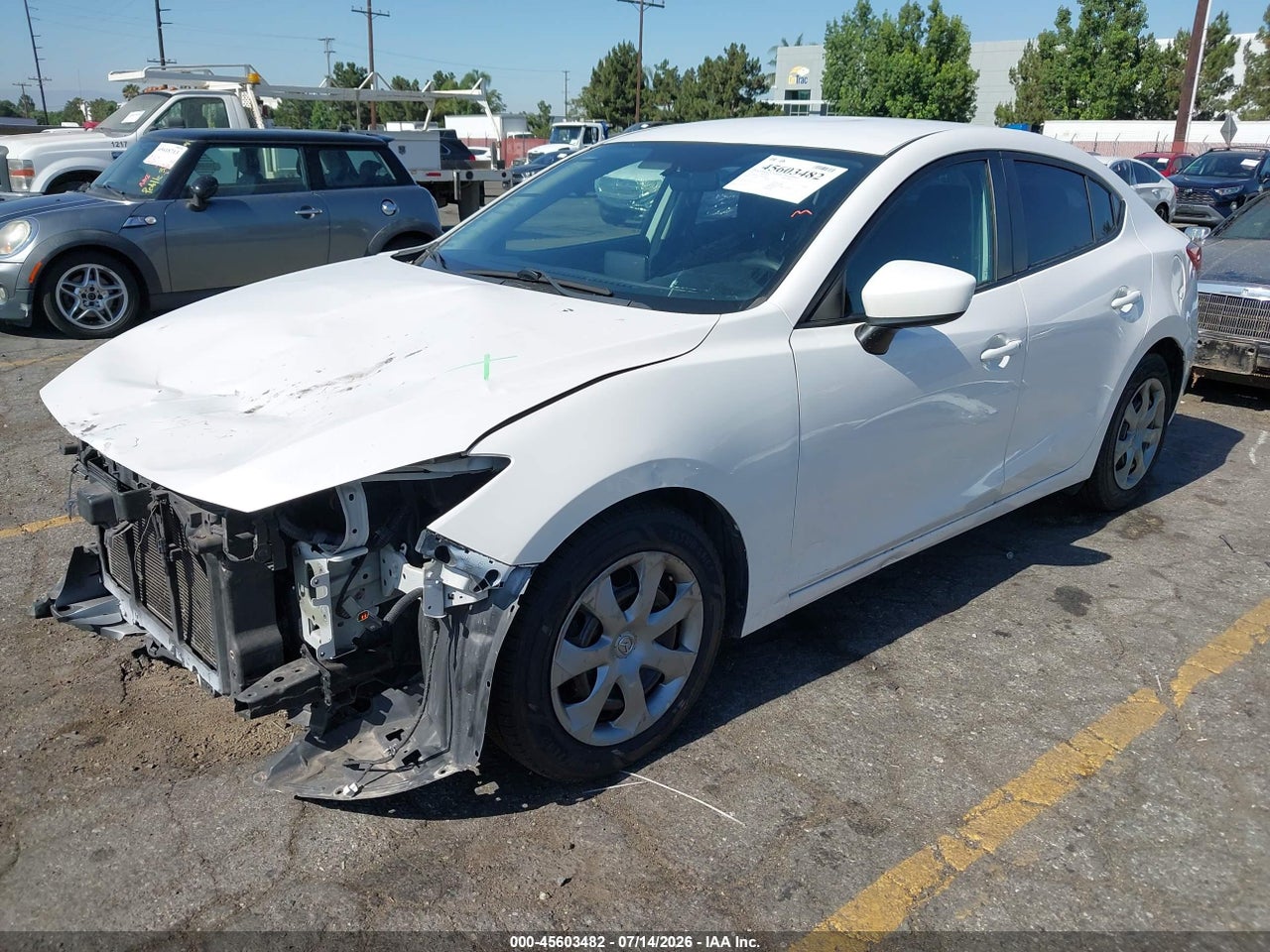 2015 MAZDA MAZDA3 I SPORT · 2/11