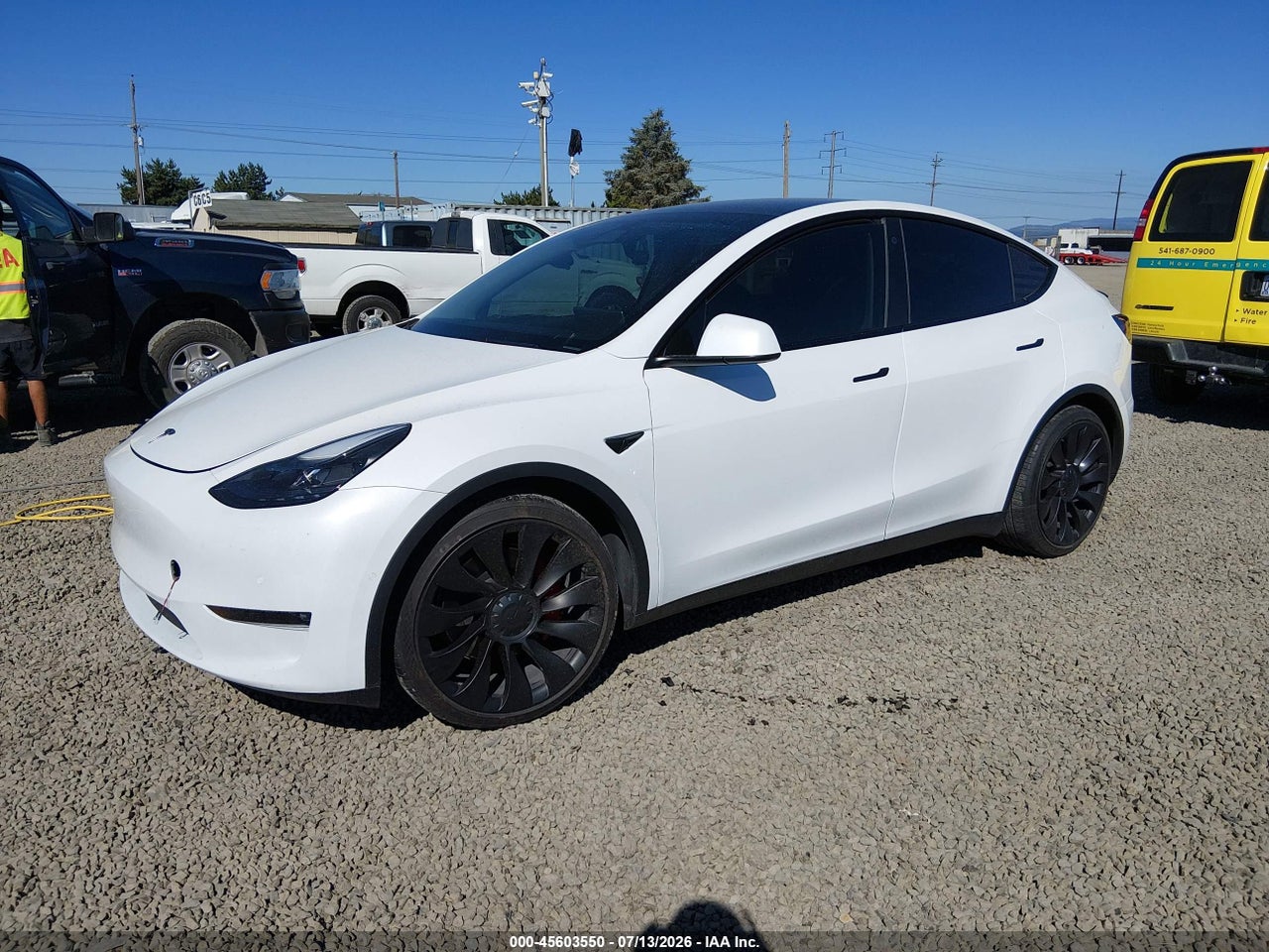 2022 TESLA MODEL Y PERFORMANCE DUAL MOTOR ALL-WHEEL DRIVE · 2/11