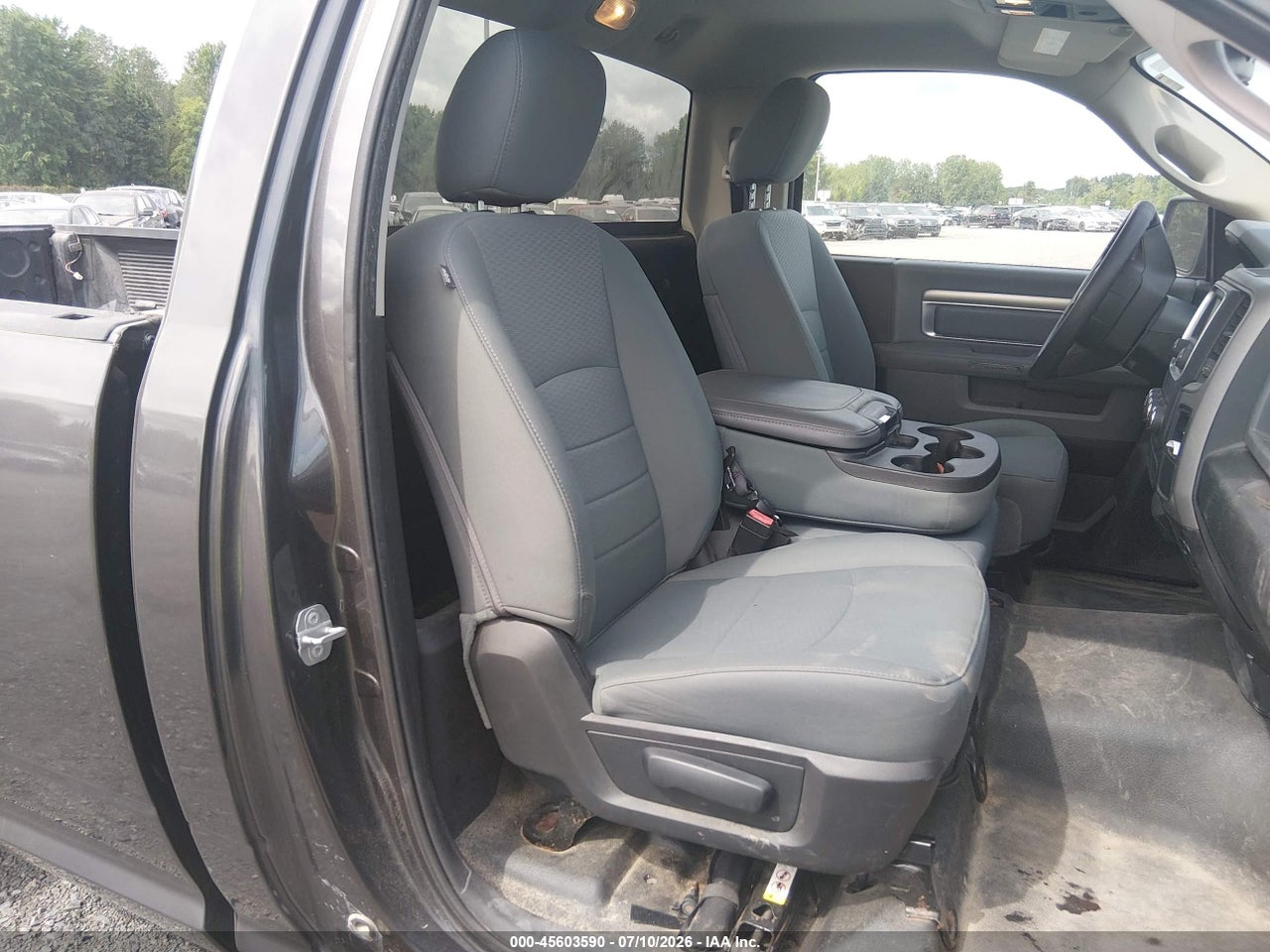 3C6JR7DT2GG****** · 2016 RAM 1500   · 8/11