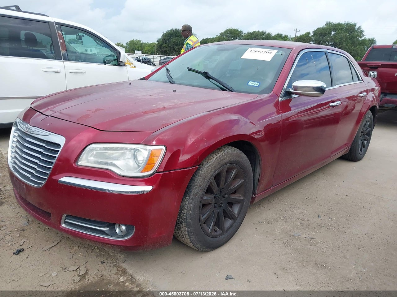 2012 CHRYSLER 300 LIMITED · 2/11