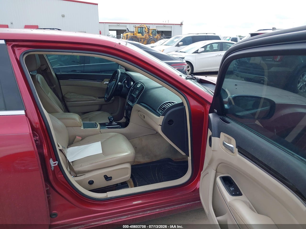 2012 CHRYSLER 300 LIMITED · 5/11