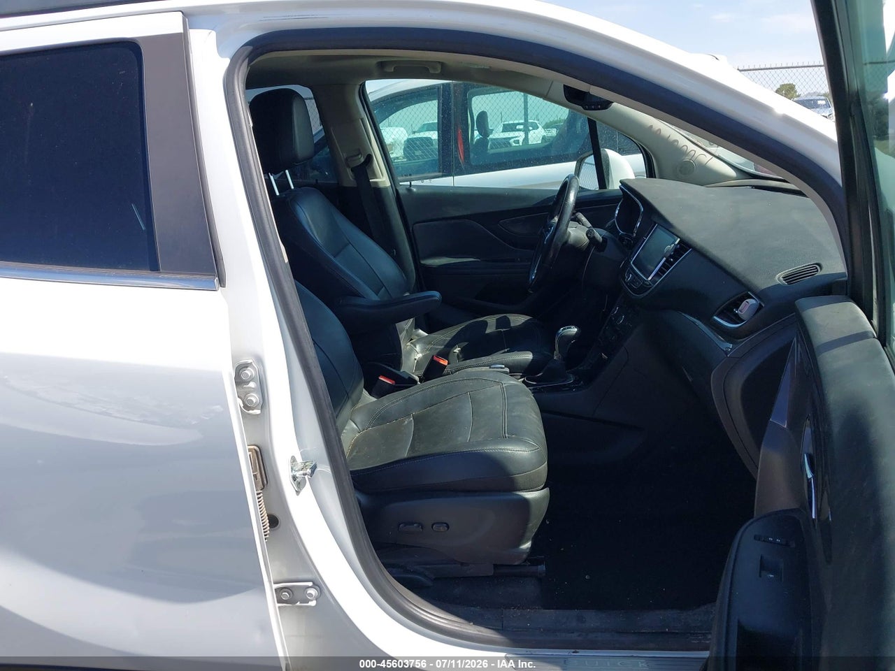 2018 BUICK ENCORE ESSENCE · 5/11