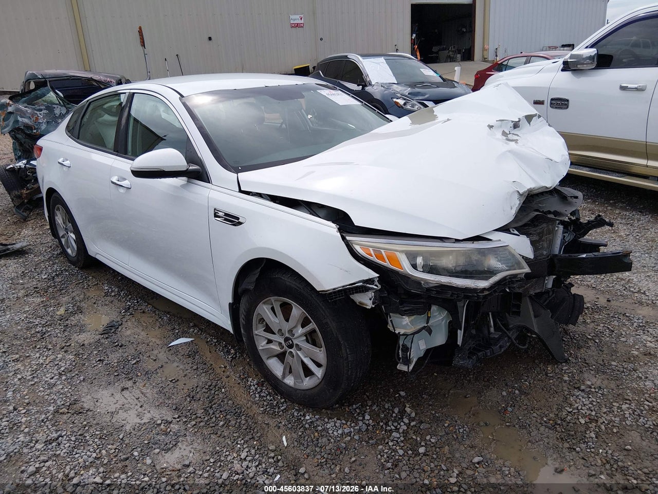 5XXGT4L37GG****** · 2016 KIA OPTIMA LX