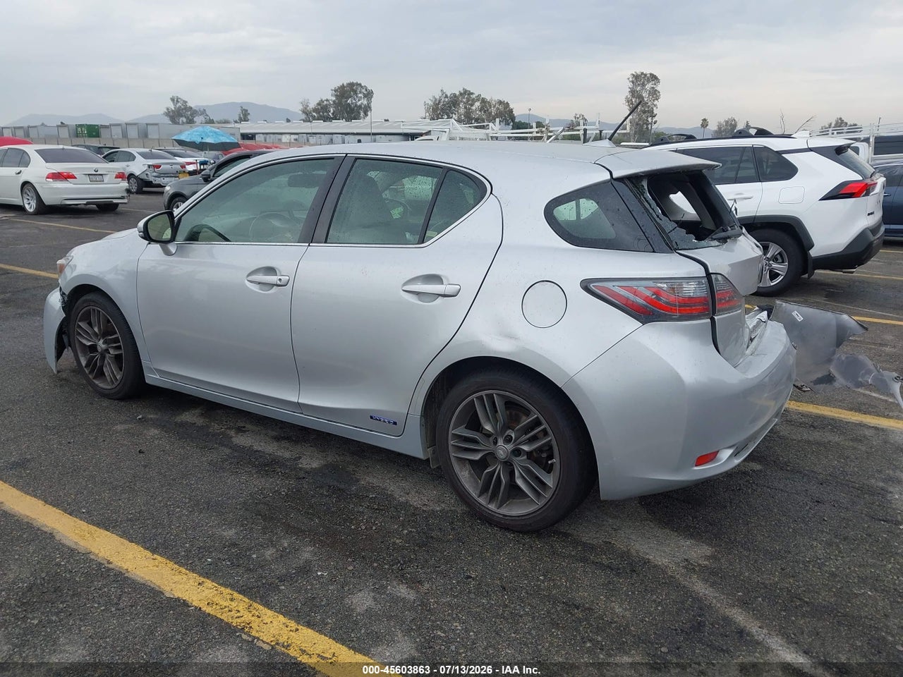 2011 LEXUS CT 200H PREMIUM · 3/11