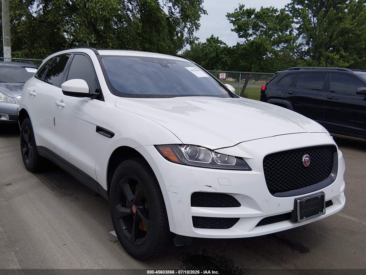 SADCJ2BV4HA****** · 2017 JAGUAR F-PACE 35T PREMIUM