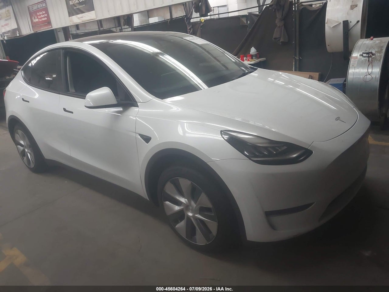 5YJYGDED0MF****** · 2021 TESLA MODEL Y STANDARD RANGE REAR-WHEEL DRIVE