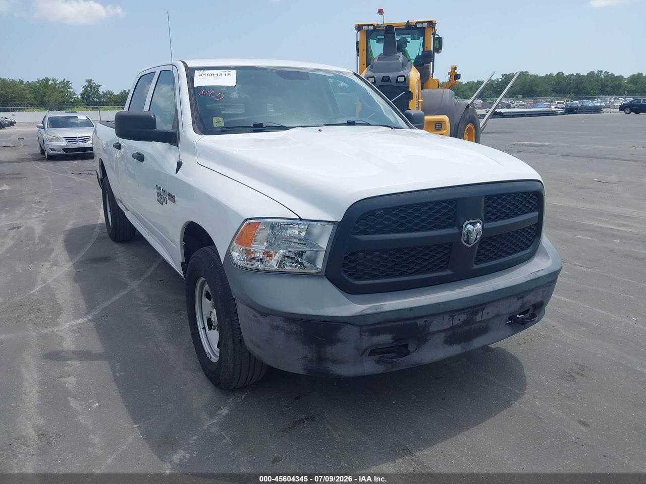 1C6RR7ST0KS****** · 2019 RAM 1500 CLASSIC TRADESMAN  4X4 6'4 BOX