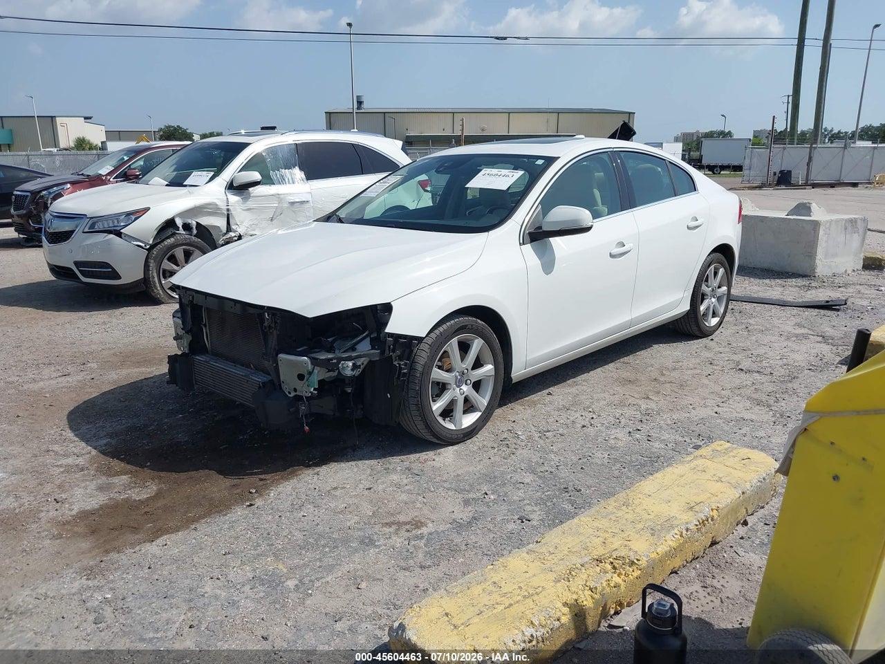 2016 VOLVO S60 T5 DRIVE-E PREMIER · 2/11