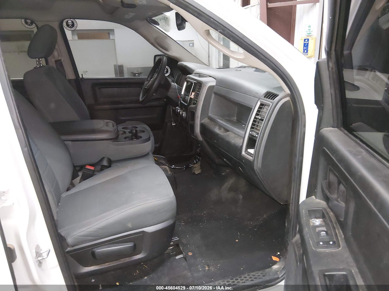 2020 RAM 1500 CLASSIC TRADESMAN  4X2 5'7 BOX · 5/11