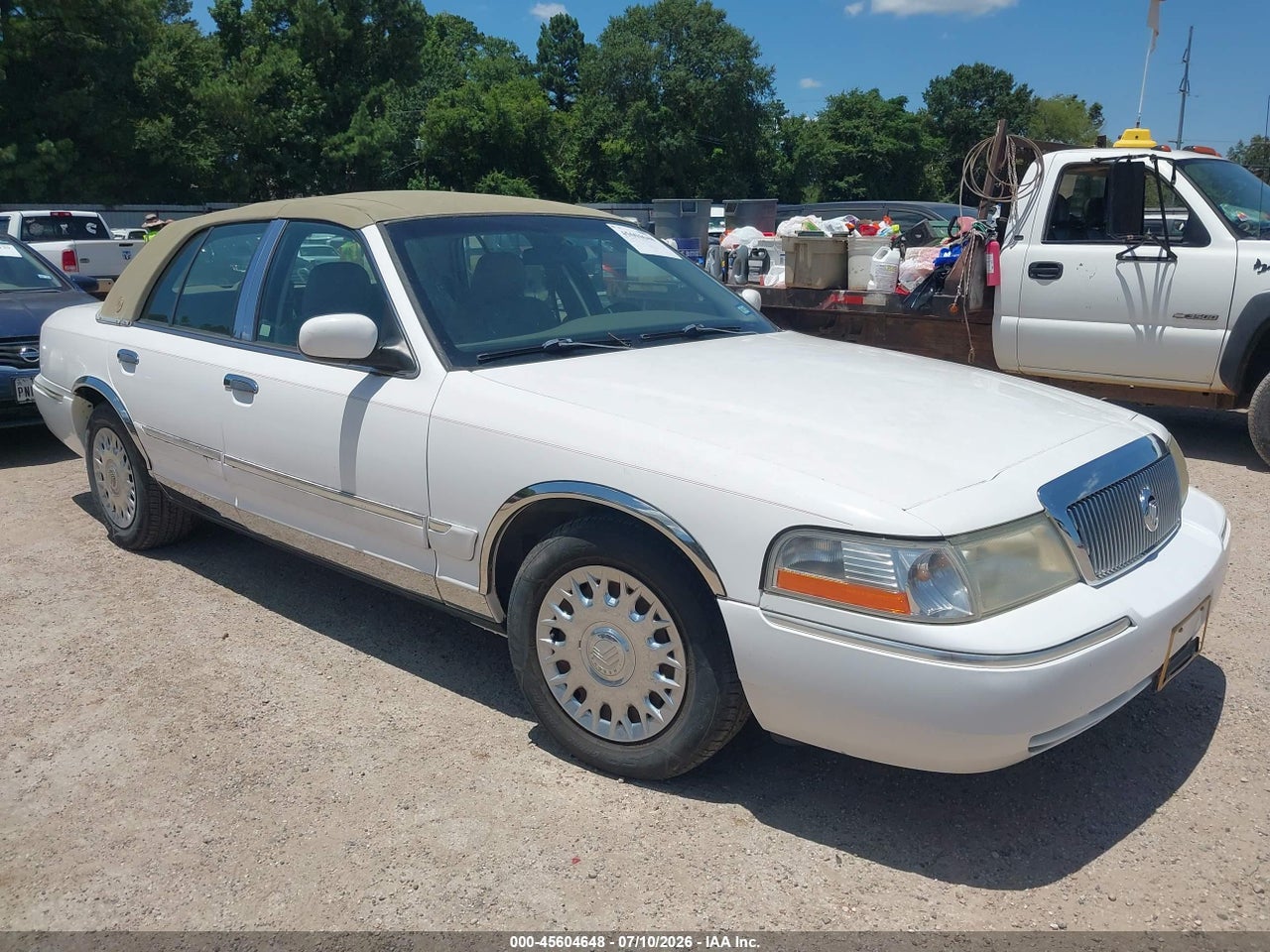 2MEFM74W33X****** · 2003 MERCURY GRAND MARQUIS GS