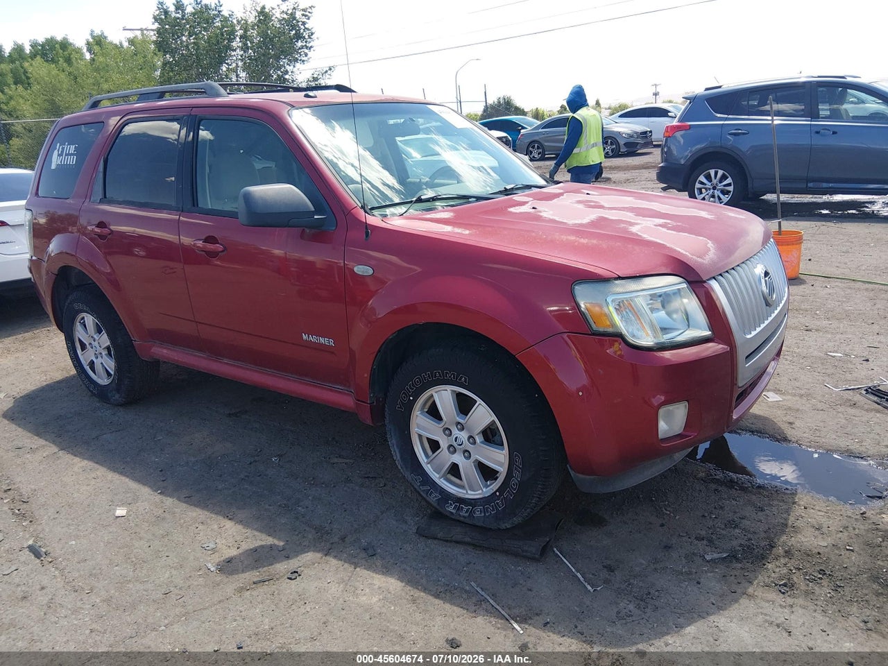 4M2CU911X8K****** · 2008 MERCURY MARINER V6