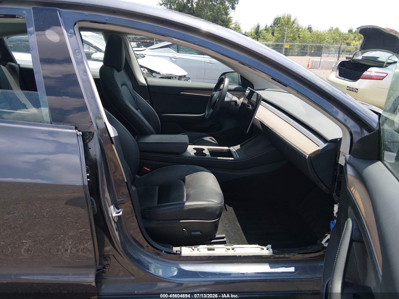 2023 TESLA MODEL 3 REAR-WHEEL DRIVE · 5/11