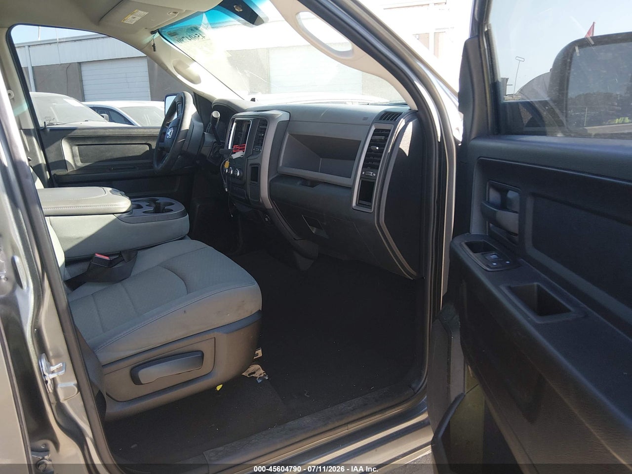 1c6rr6ftxds****** · 2013 RAM 1500 EXPRESS · 5/10
