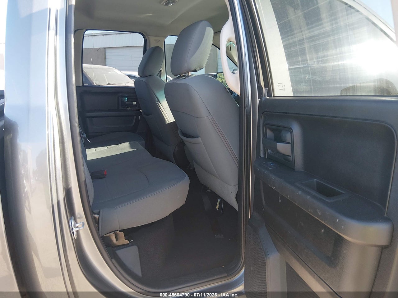 1c6rr6ftxds****** · 2013 RAM 1500 EXPRESS · 8/10