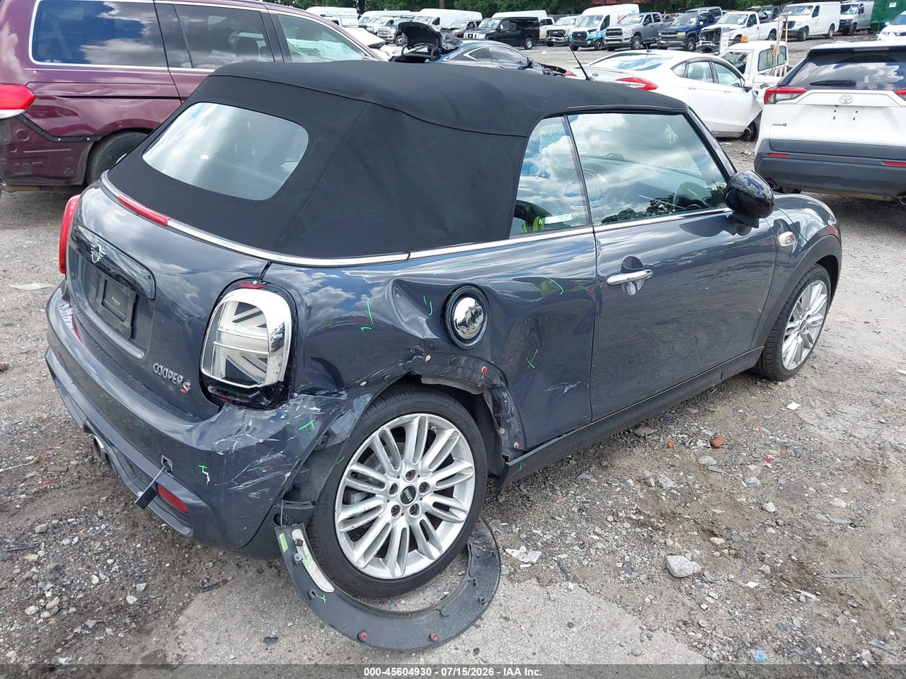2019 MINI CONVERTIBLE COOPER S · 4/11