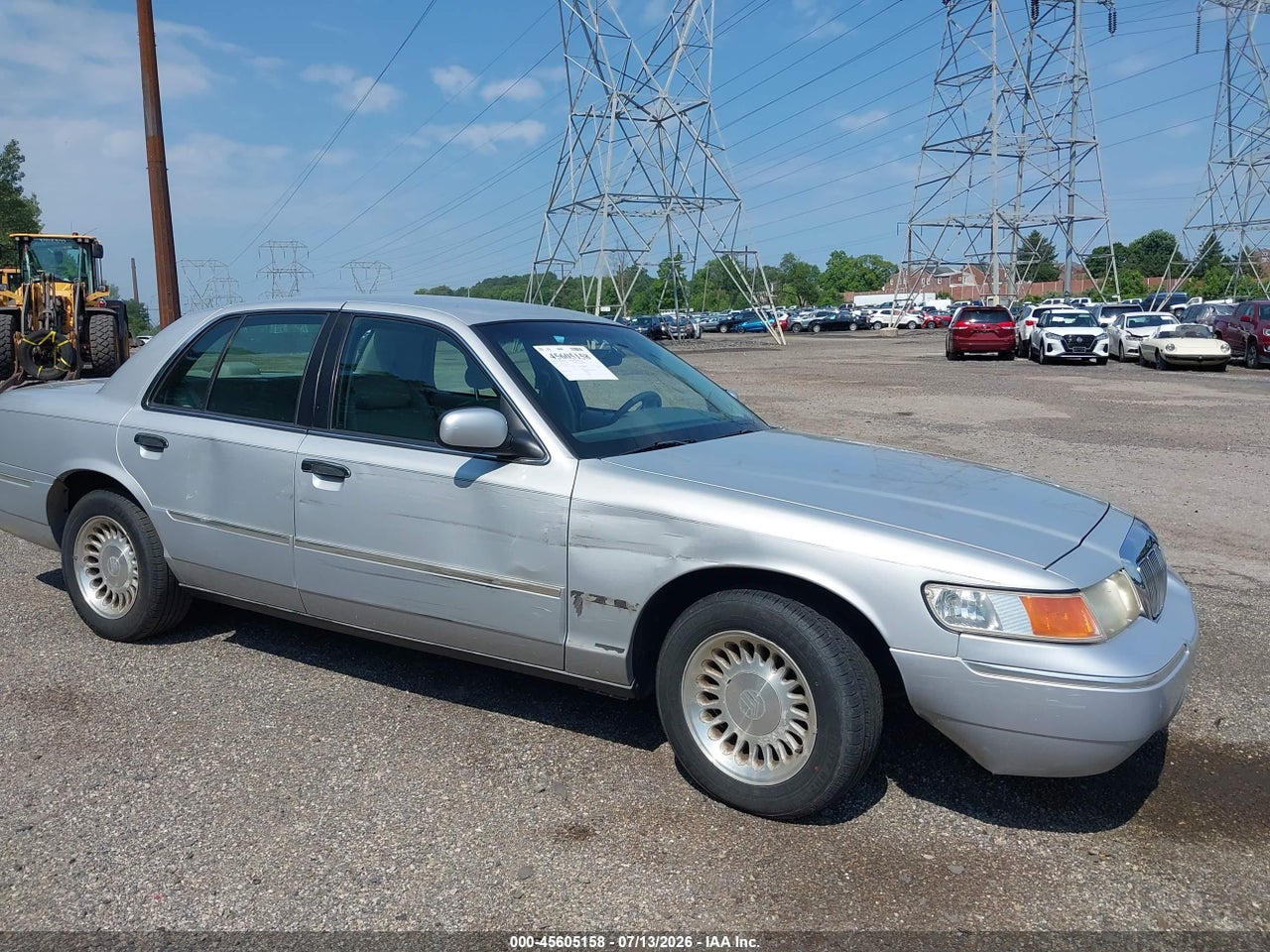 2MEFM75W81X****** · 2001 MERCURY GRAND MARQUIS LS