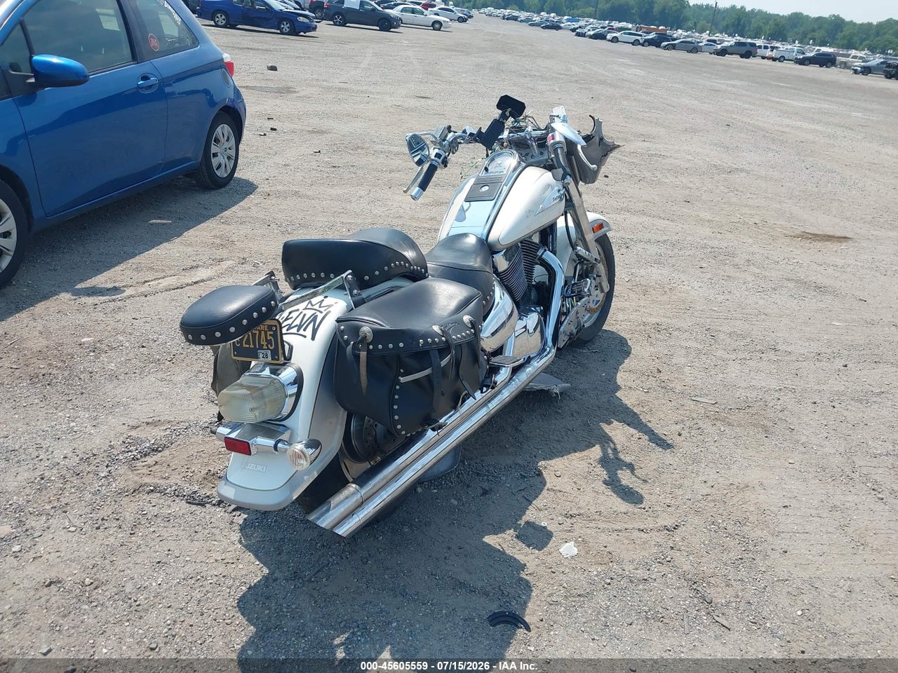 2004 SUZUKI VL1500 · 4/11