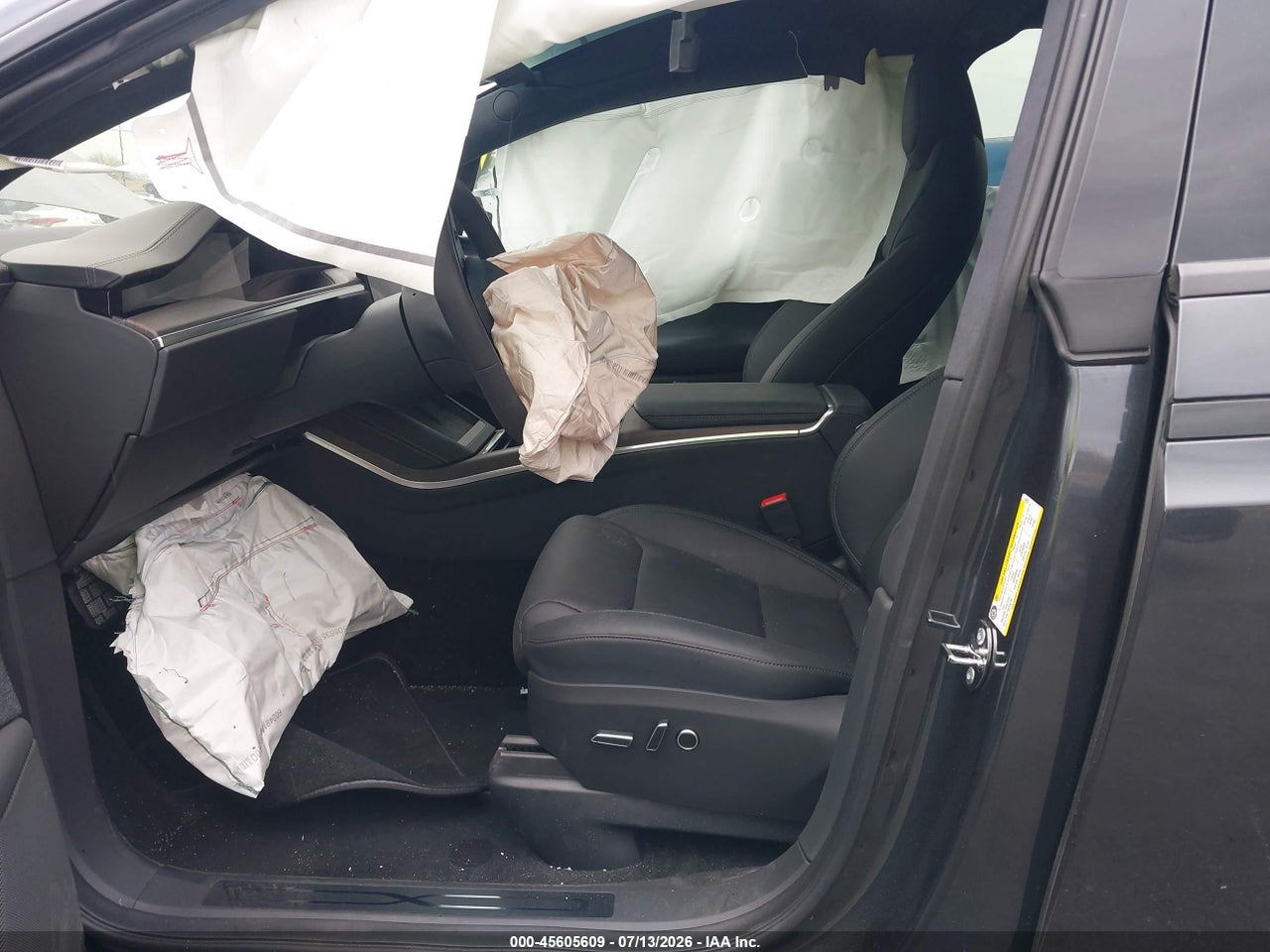 2025 TESLA MODEL X LONG RANGE · 5/11