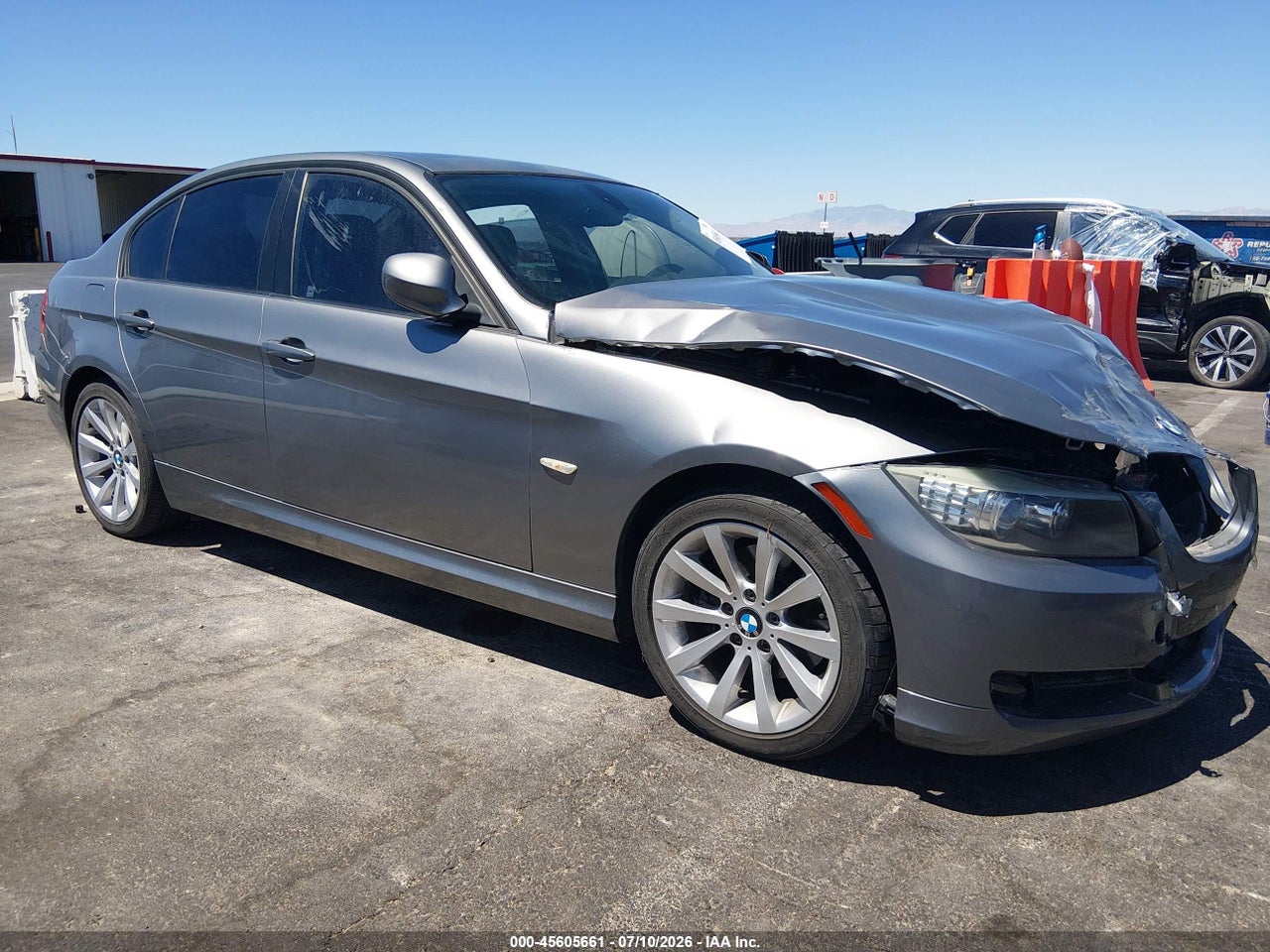 WBAPH7G50BN****** · 2011 BMW 328I