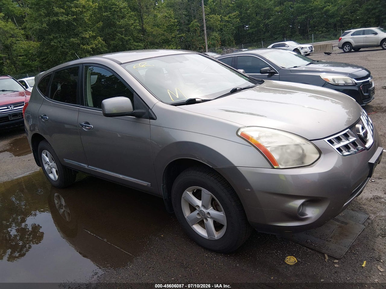 JN8AS5MV6DW****** · 2013 NISSAN ROGUE S