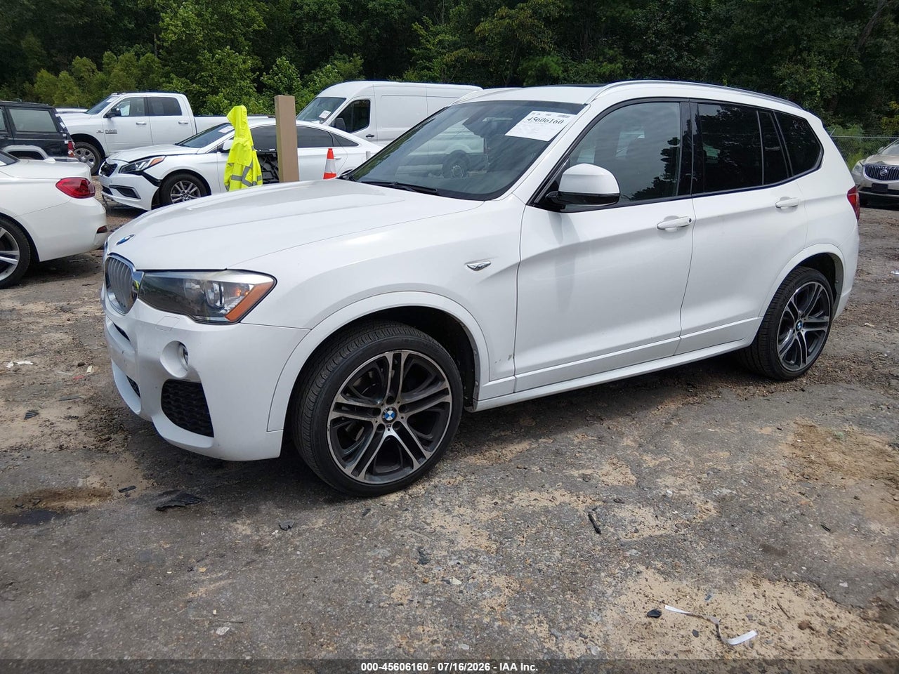 2017 BMW X3 SDRIVE28I · 2/11