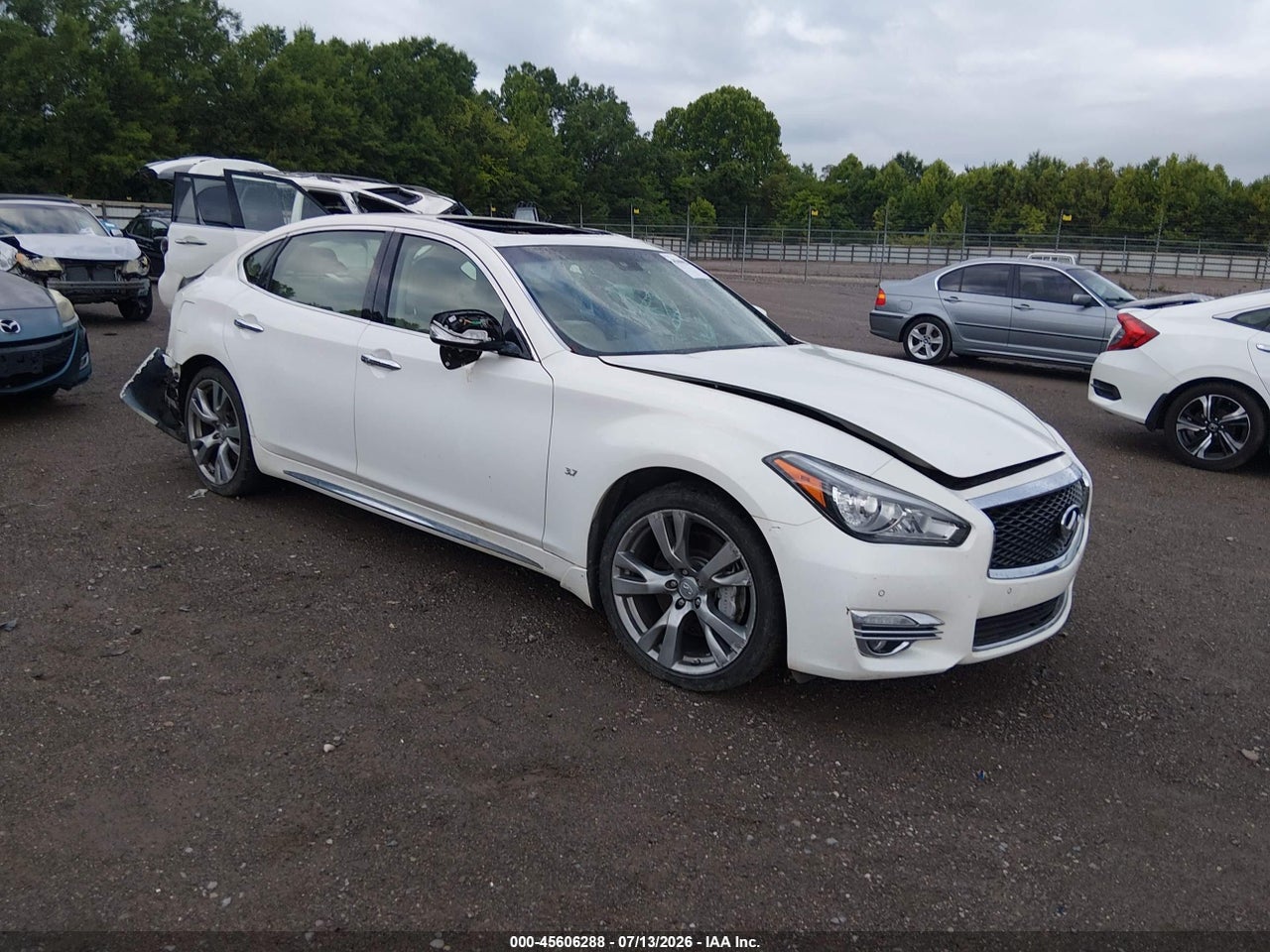 JN1BY1PP1FM****** · 2015 INFINITI Q70L 3.7