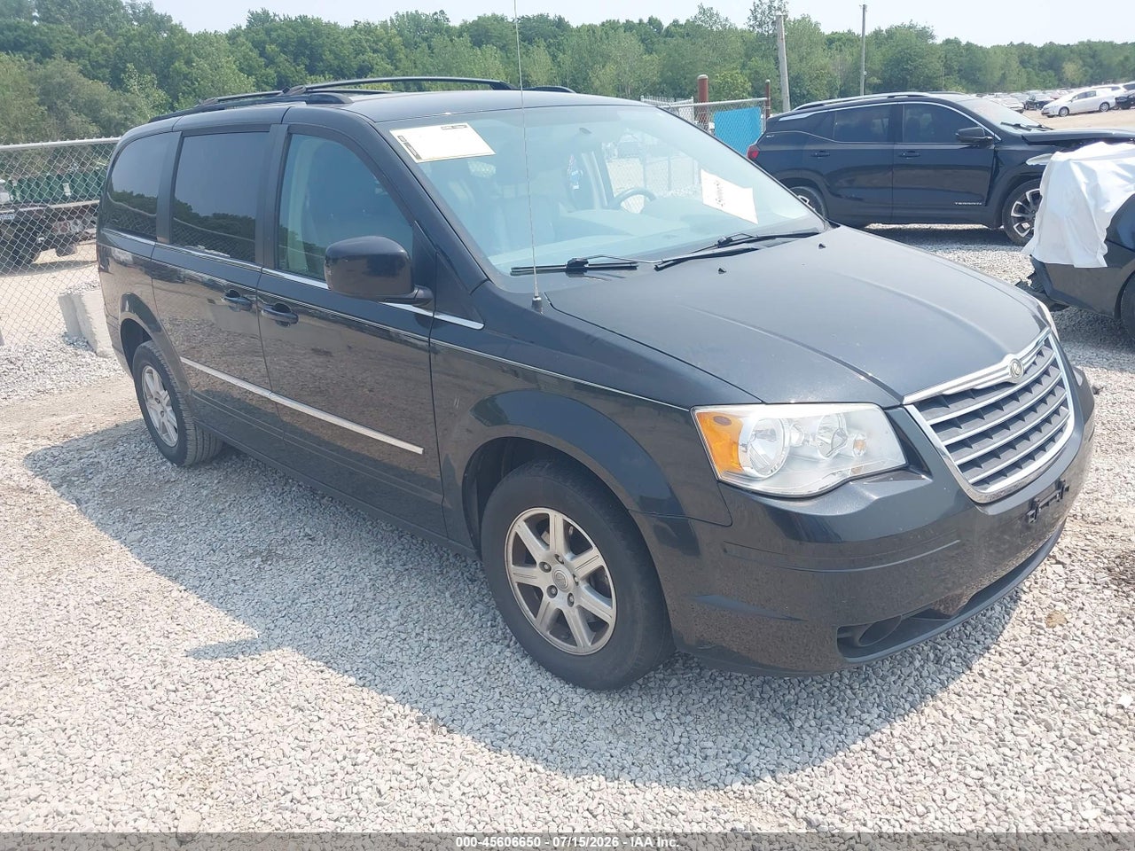 2A4RR5DX3AR****** · 2010 CHRYSLER TOWN &amp; COUNTRY TOURING