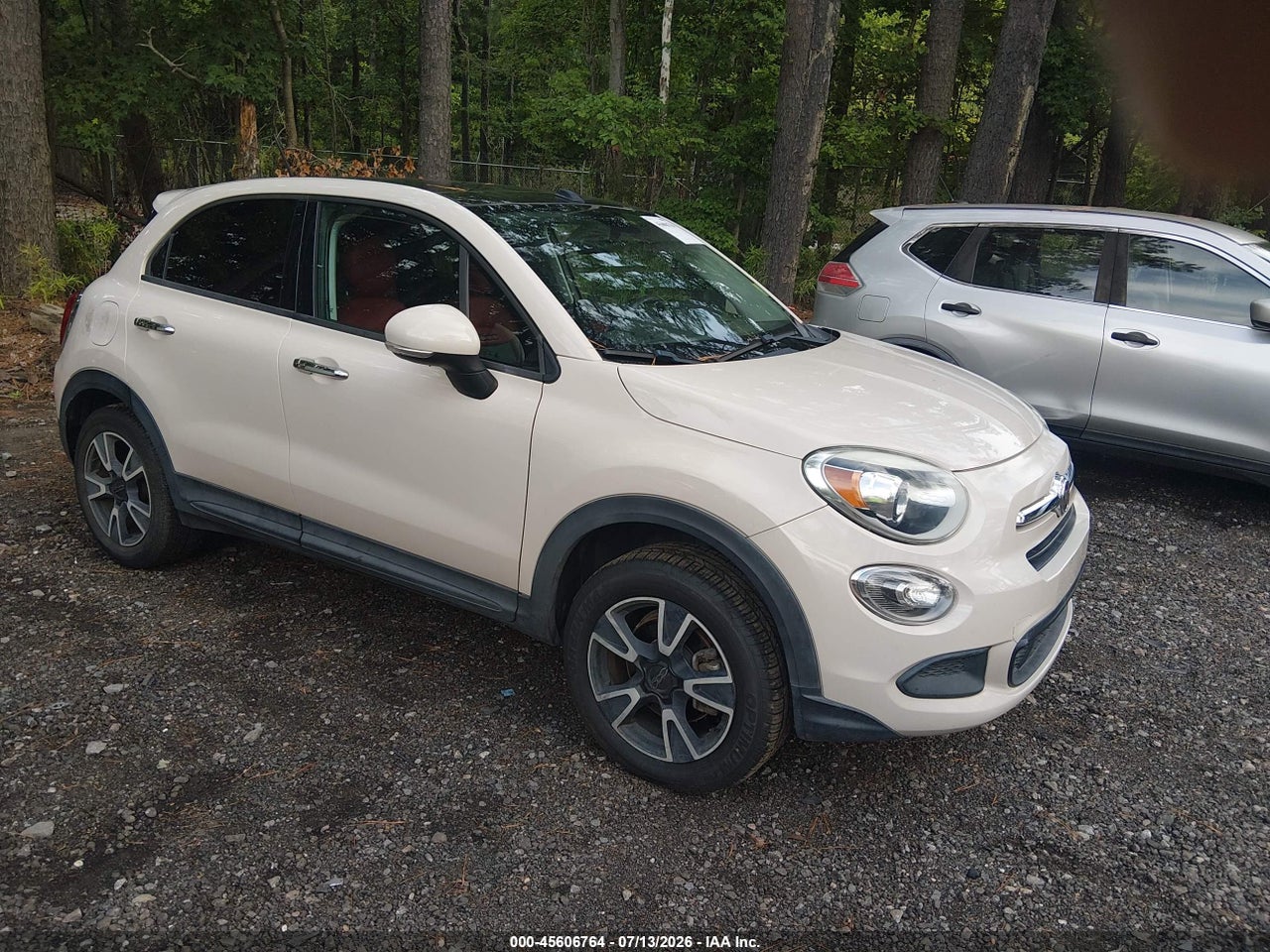 ZFBCFYBT1GP****** · 2016 FIAT 500X EASY