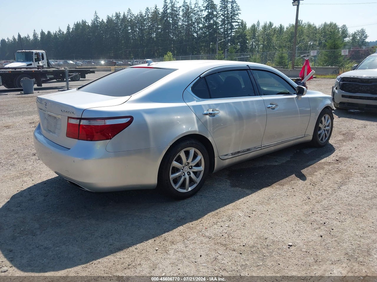 2007 LEXUS LS 460 L · 4/11