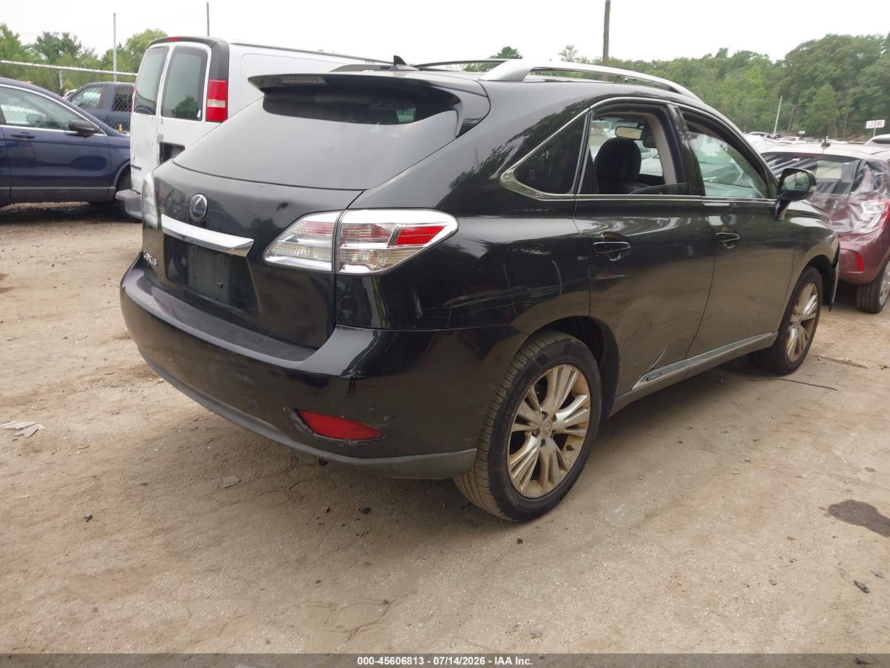 2010 LEXUS RX 450H   · 4/11