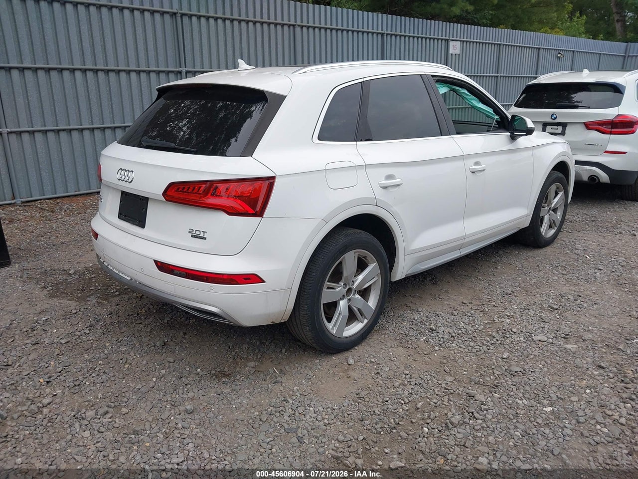 2018 AUDI Q5 2.0T PREMIUM/2.0T TECH PREMIUM · 4/11