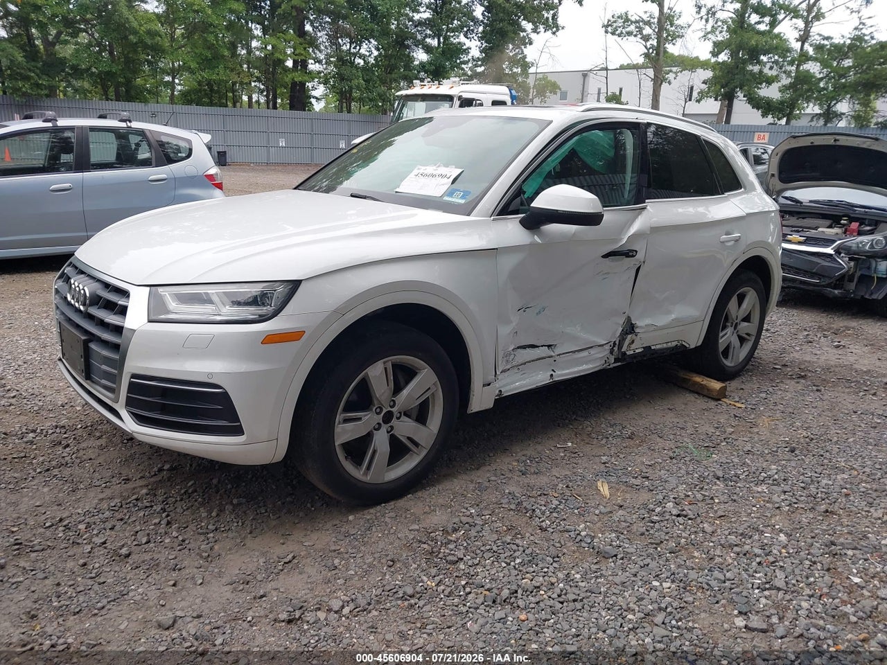 2018 AUDI Q5 2.0T PREMIUM/2.0T TECH PREMIUM · 2/11
