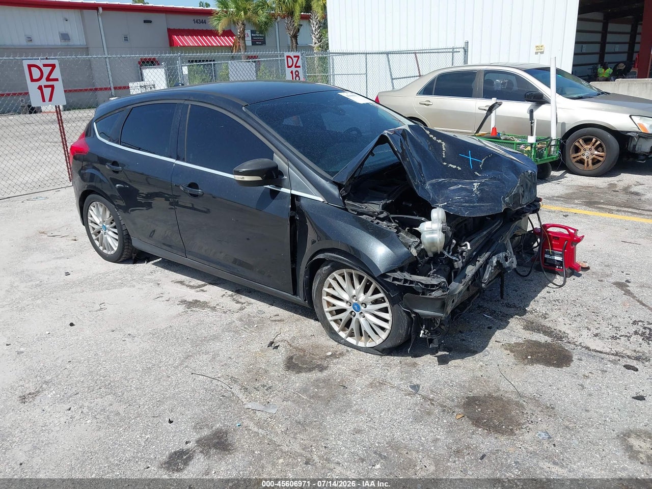 1FAHP3M25CL****** · 2012 FORD FOCUS SEL