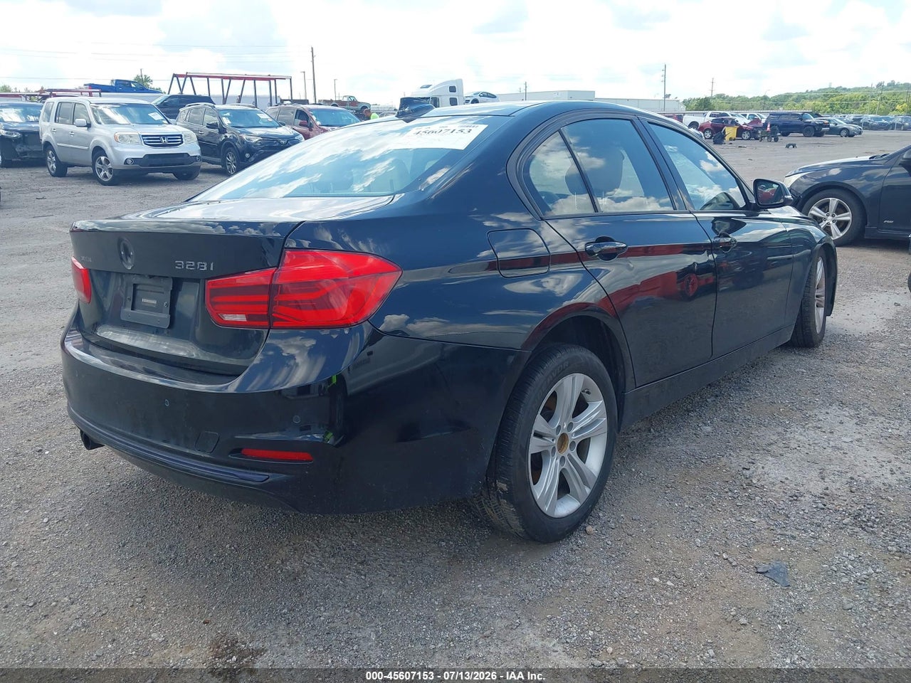 2016 BMW 328I XDRIVE · 4/10