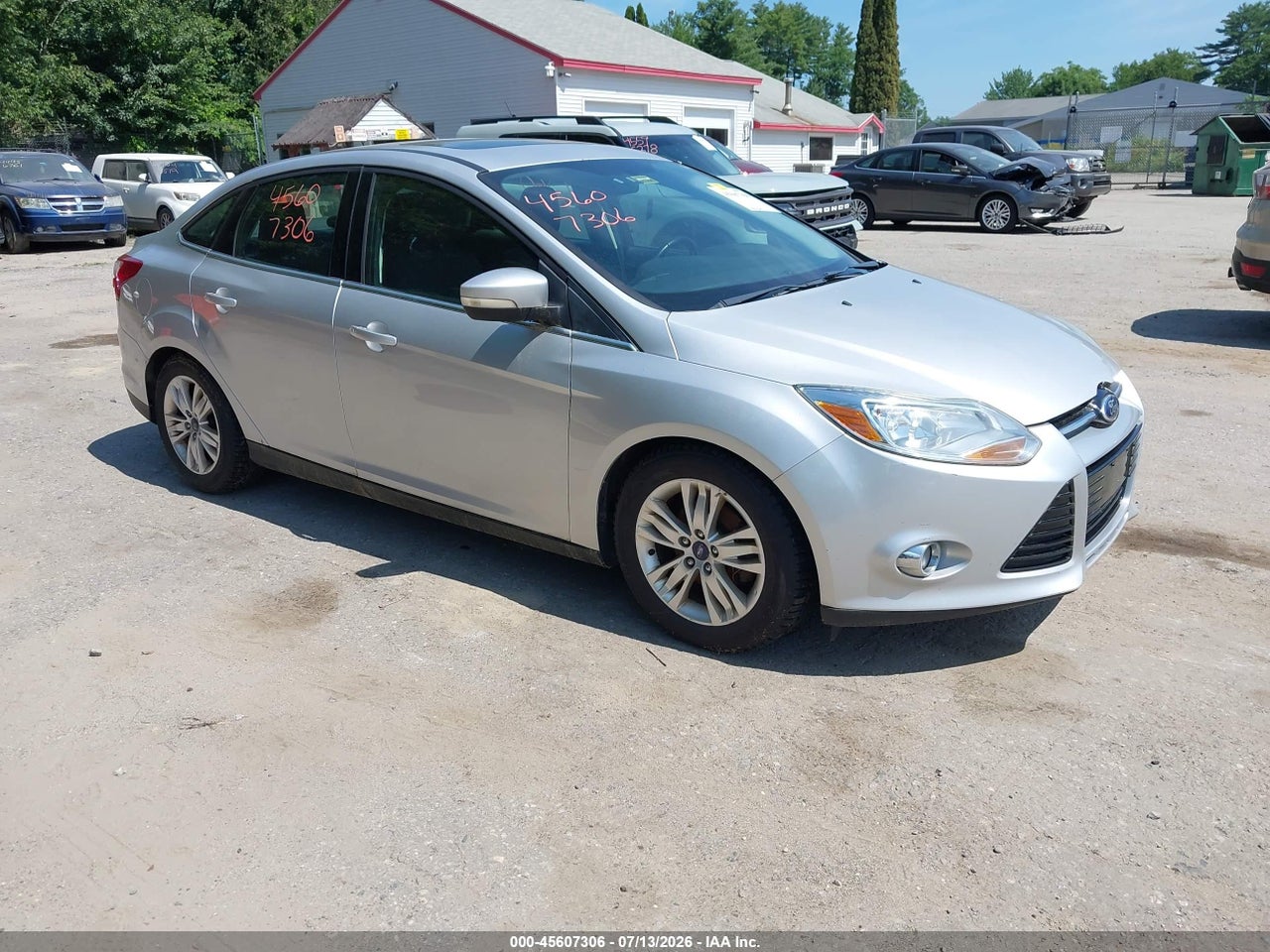 1FAHP3H2XCL****** · 2012 FORD FOCUS SEL