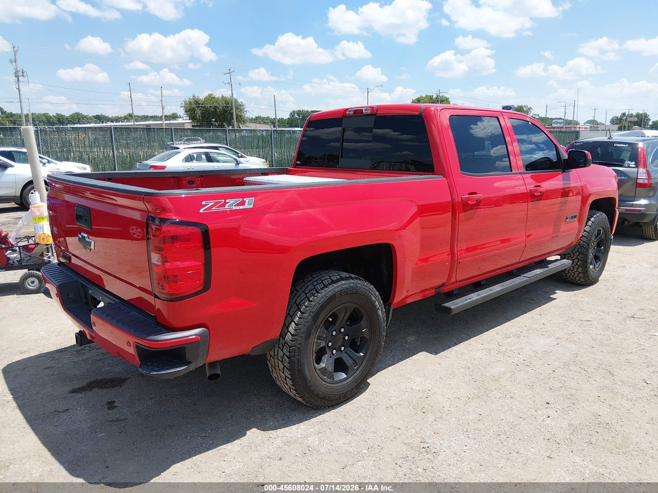 2016 CHEVROLET SILVERADO 1500 LT · 4/11