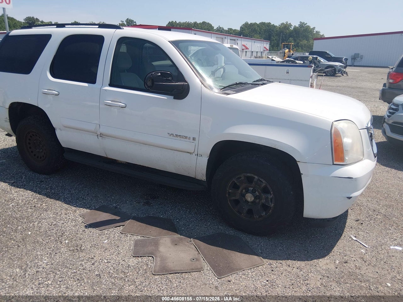 1GKFK13038J****** · 2008 GMC YUKON SLE