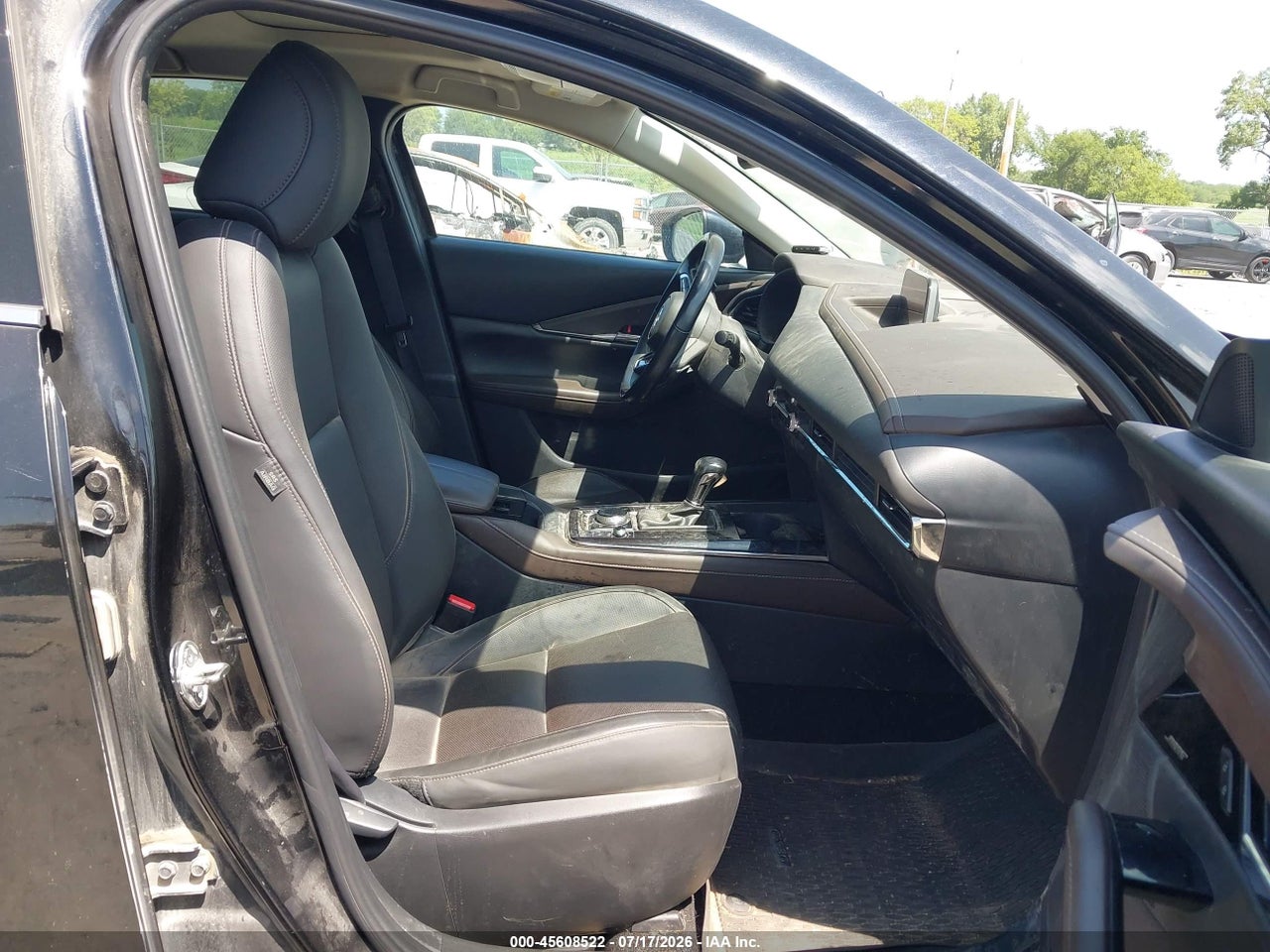 2021 MAZDA CX-30 PREMIUM · 5/11
