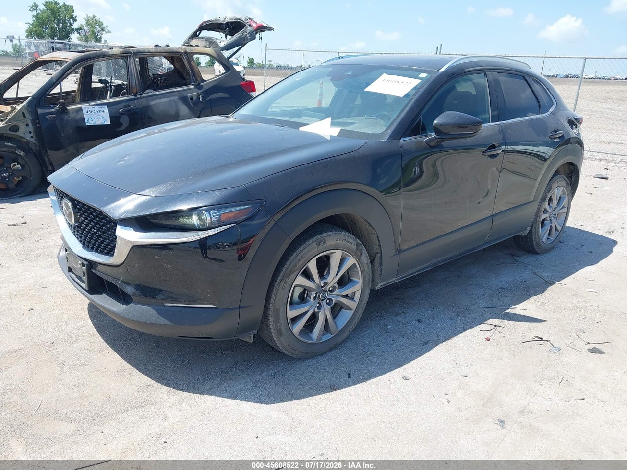 2021 MAZDA CX-30 PREMIUM · 2/11